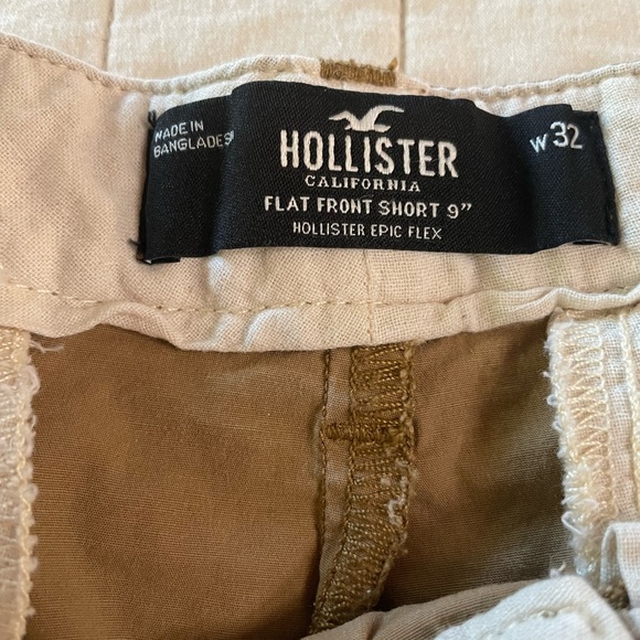 Hollister Men's Classic Tan Flat Front Shorts 32W 9 inch inseam - Picture 2 of 4